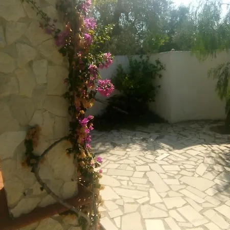 Oleandro Ciccino Holiday home